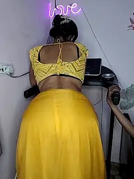 Hairy_-Kashish_C2C_69 Adlı Modelin Canlı XXX Sohbeti