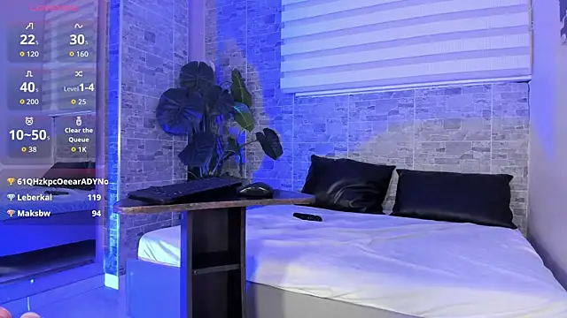 MeganBlazze Adlı Modelin Canlı XXX Sohbeti