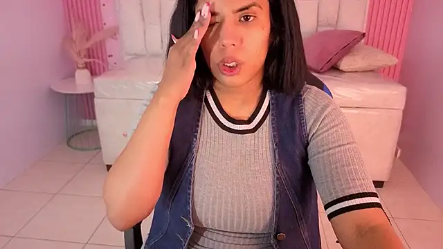 ambar_fox_s live XXX chat