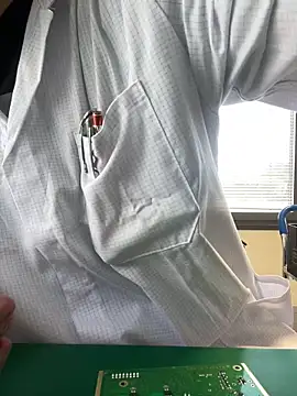 Rebeu-frozen-: διαδικτυακό σόου στην κάμερα