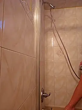 FrankieFuckMe: διαδικτυακό σόου στην κάμερα