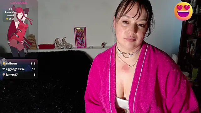 Tammy_Parker Adlı Modelin Canlı XXX Sohbeti