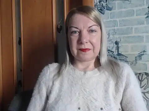 Lillia_Ray Show Webcam