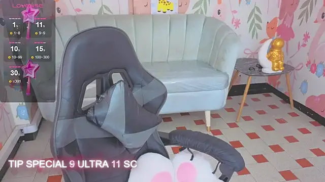 Paris09_v_n Live XXX chat