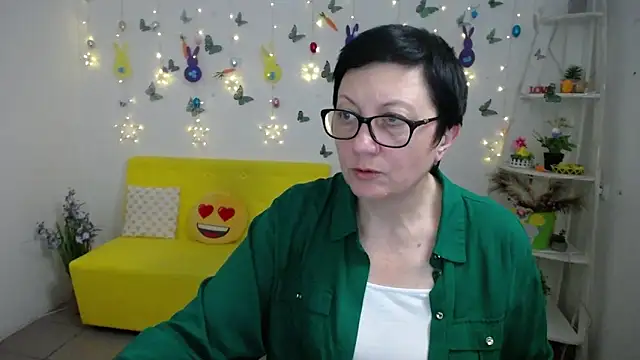 EmilyL0ven Live XXX chat