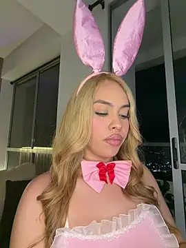 Chat +18 de Karyrios ao vivo