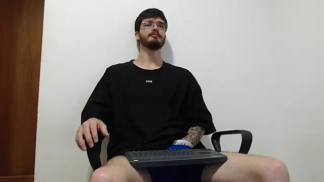 joseh0se: онлайн-секс-чат