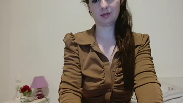 Онлайн чат XXX desirmiss1