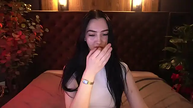 Živý XXX chat WildKittenX_
