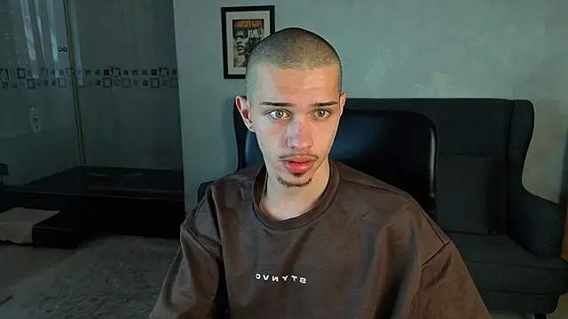 KaydenDrew's Live XXX Chat