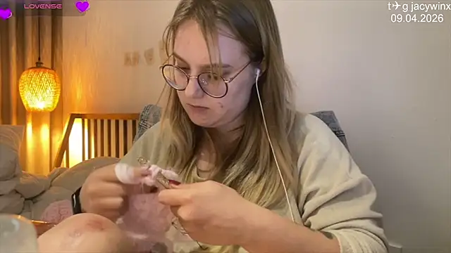 JacyWinslat's Live XXX Chat