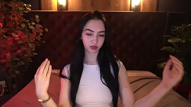 WildKittenX_'s Live XXX Chat