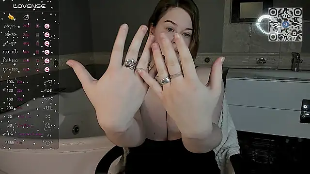 HelenHartt – Naživo XXX chat