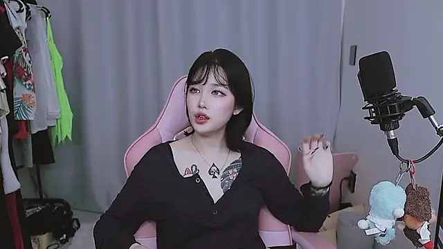 MISA_02 live XXX chat