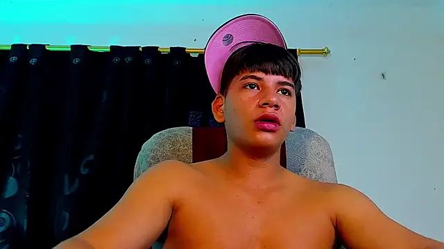 แชท XXX สดของ Aless_bigg