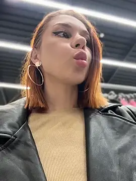 RosieSecret – Naživo XXX chat