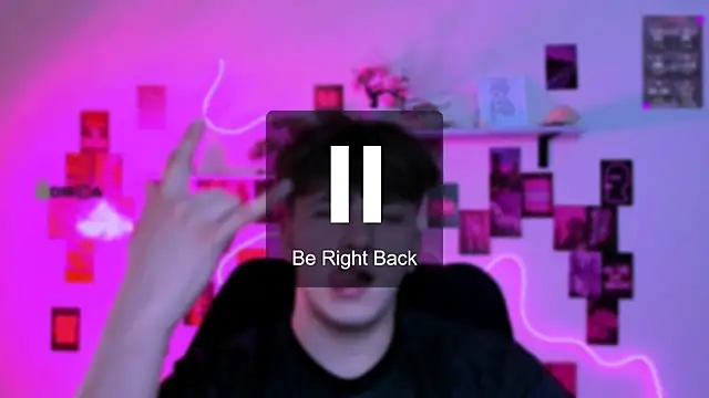 travis_wolf_のライブXXXチャット