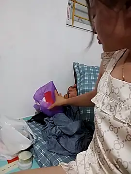 sushi-asan Live XXX chat