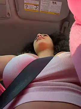 FerrariFrench Chat XXX live