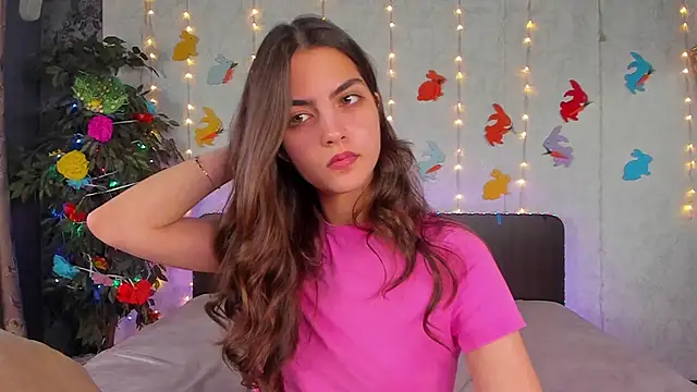 Chat XXX en directo de Milana_Crystal_