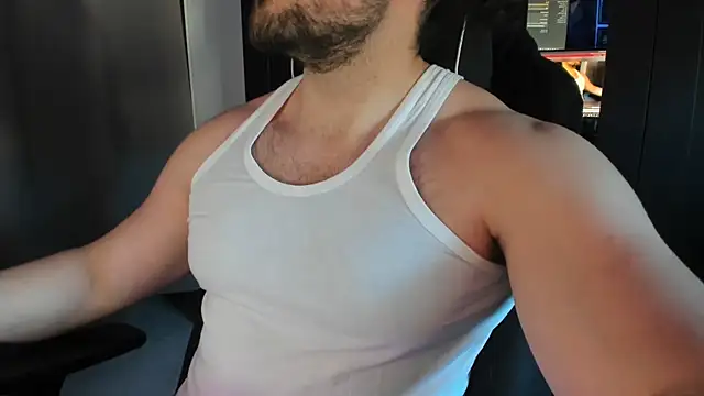 frenzis61 Adlı Modelin Web Kamerası Şovu