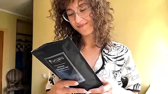 XXX chat uživo modela AngelesRavetto