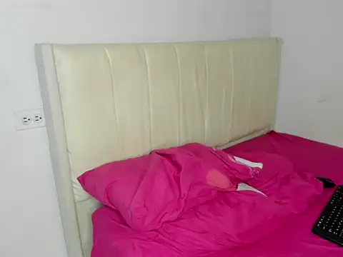 Allissonn222 Pertunjukan Webcam