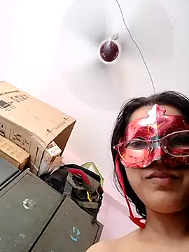 thanusi_2n Live XXX chat