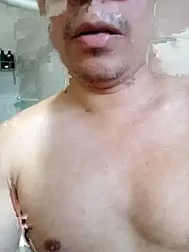 Pokazy przed kamerką – young_hot_baby