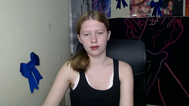 StellaCRL Adlı Modelin Canlı XXX Sohbeti