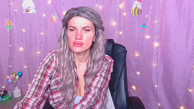 MilaLoonan Live XXX chat