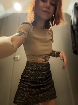 RosieSecret élő XXX-chatje