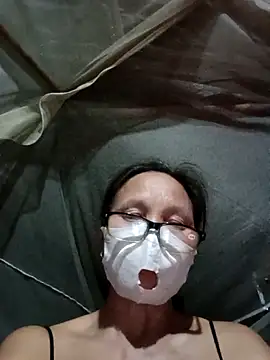 Tina6886 网络视讯表演