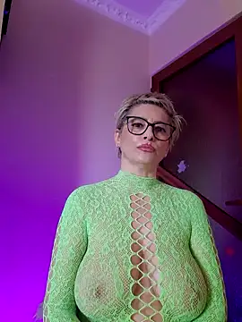 LunaBlaise: онлайн-секс-чат