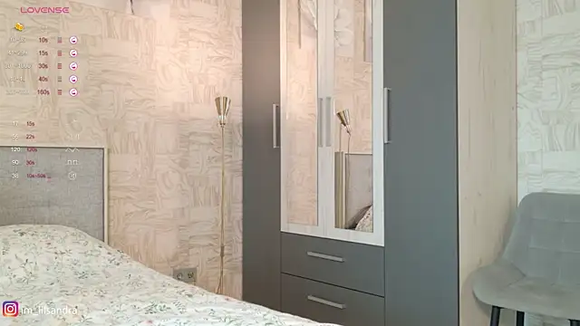 LIl_Sandra's Live XXX Chat