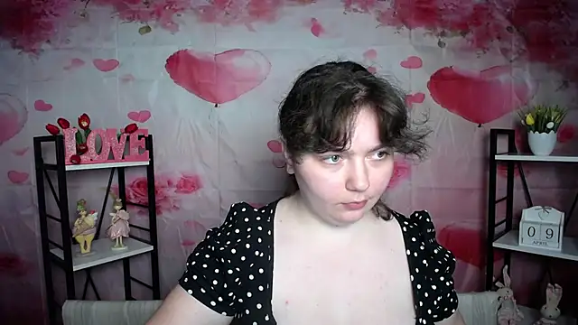 NeonilaLisova: онлайн-секс-чат