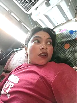 แชท XXX สดของ Priyankasing