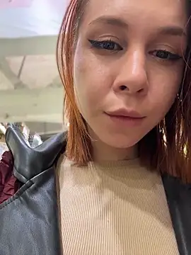 Chat XXX en directo de RosieSecret