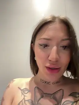 SaintSquirt – webcam-show