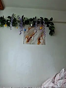 Chat +18 de Nika_aa ao vivo