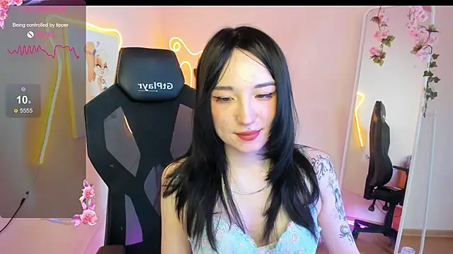 Živý XXX chat AliceeinWonderlanddd