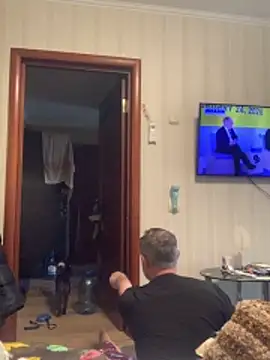 Frosl 即時 XXX 聊天