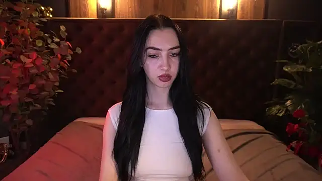 دردشة WildKittenX_ الجنسية المباشرة