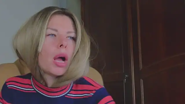 Онлайн чат XXX Real_Tini