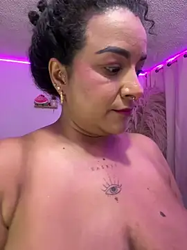 Show de ariadna_cooper na webcam