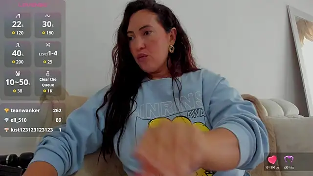 PamelaBliss 即時 XXX 聊天