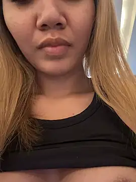 Alittleasiangirl Pertunjukan Webcam