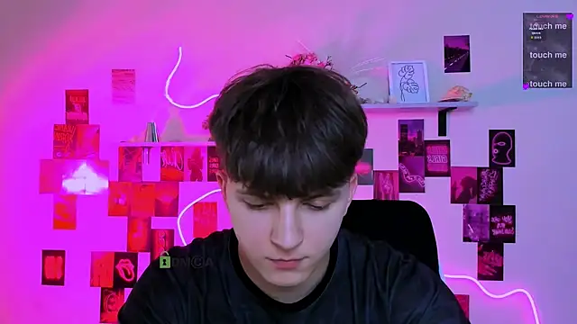 travis_wolf_ 即時 XXX 聊天