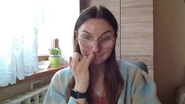 دردشة LooveELLYx الجنسية المباشرة