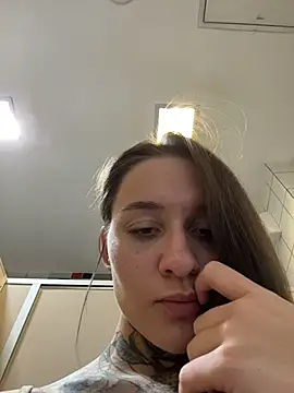 Chat +18 de KishaMur ao vivo